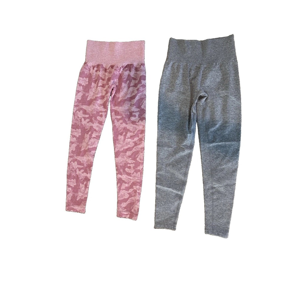 NVGTN 5 Pairs Of Leggings, Women's Size Small LOT Seamless & Scrunch Solid, Camo - Picture 3 of 7